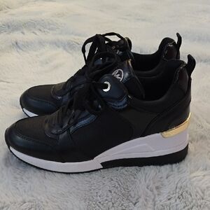 MICHAEL Michael Kors Black and Gold Sneakers